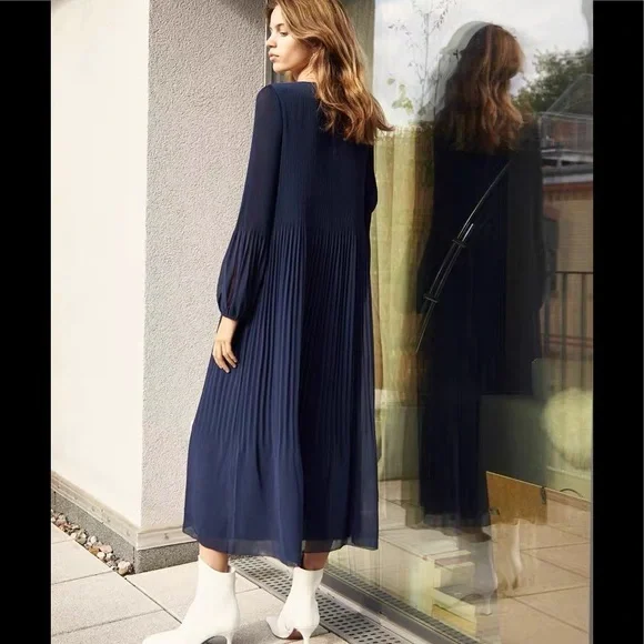 Wilfred Daydreamer maxi Dress👗 Classic Navy - Picture 4 of 14